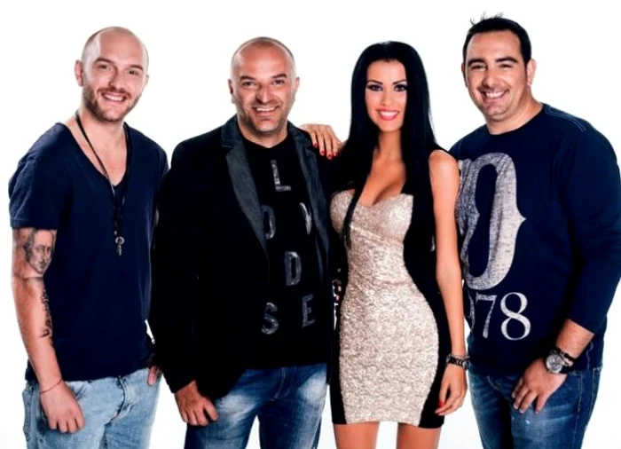 Dan Capatos, alături de colegii săi de platou, Cătălin Bordea, Silviu Andrei şi Daniela Crudu