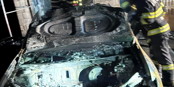 incendiu garaj suceava jpg