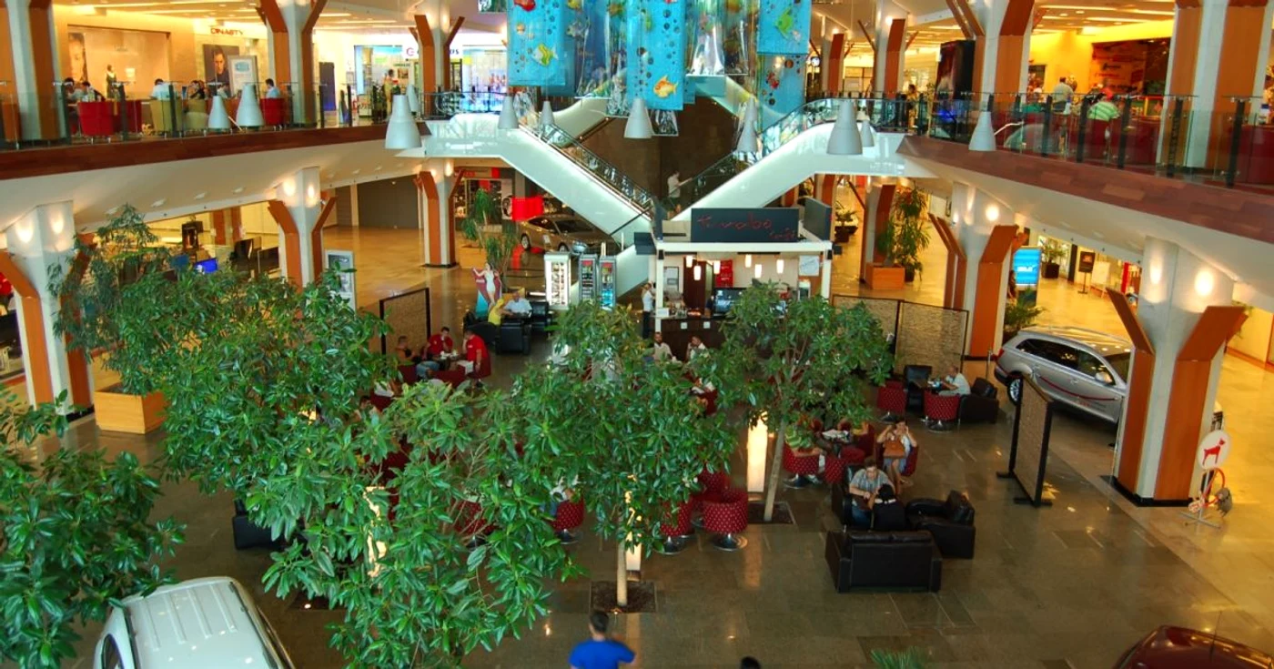 Magazinul din Iulis Mall va fi a 12 a reprezentanţă a brandului New Yorker în România
