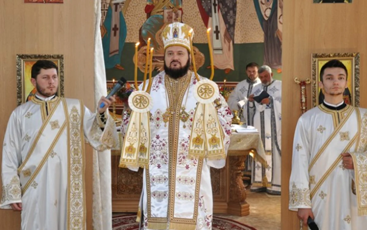 Episcopul Petroniu FOTO episcopiasalajului.ro