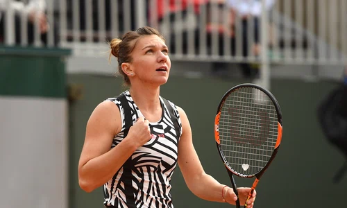 Adversarele au făcut mişto de noua ţinută a Simonei Halep, dar echipamentul i a purtat noroc jpeg
