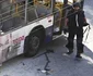 Un expert israelian în explozibili lângă autobuzul aruncat în aer în 21 noiembrie