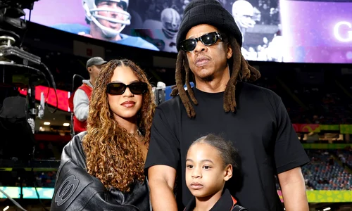 beyonce jay z superbowl blue ivy jpg