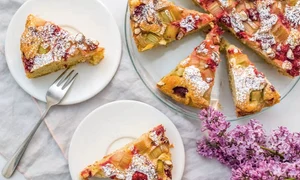 tarta cu rubarba jpg