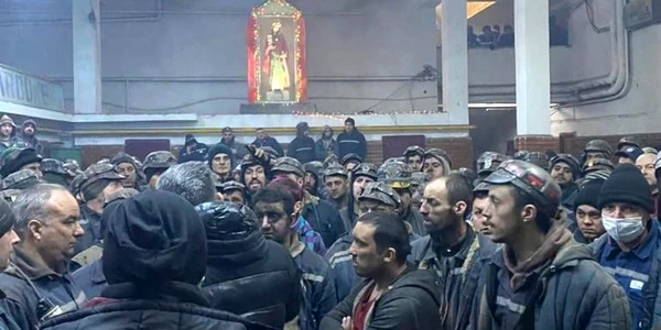 protest mineri valea jiului foto prefectura hunedoara