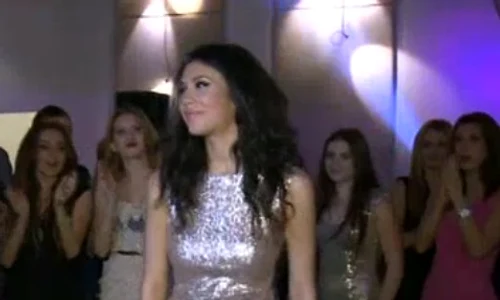 Beatrice, nepoata Elenei Merişoreanu (capturi Acasa TV) jpeg