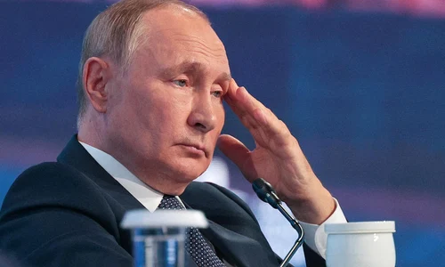 Vladimir Putin la Vladivostok FOTO EPA EFE jpg
