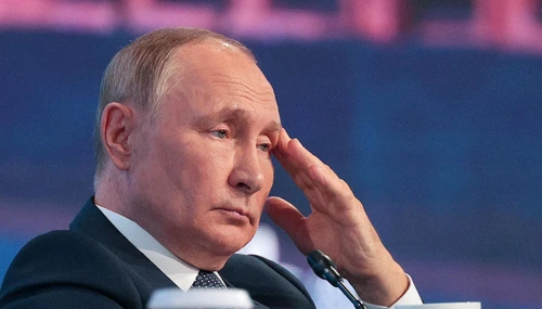 Vladimir Putin la Vladivostok FOTO EPA EFE jpg