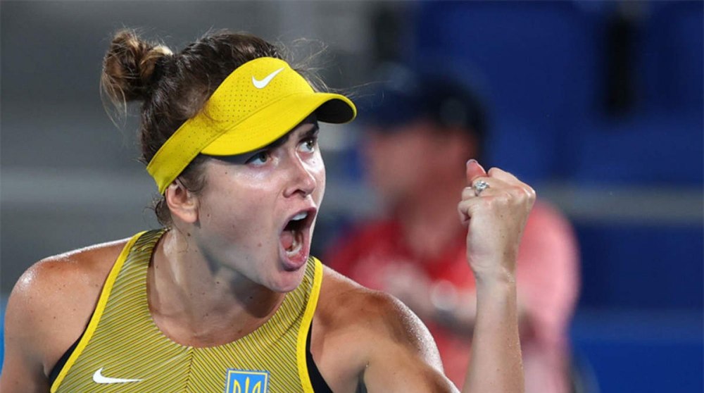 Război Ucraina - Rusia la Roland Garros. Svitolina s-a făcut că dă mâna cu adversara, în huiduielile spectatorilor