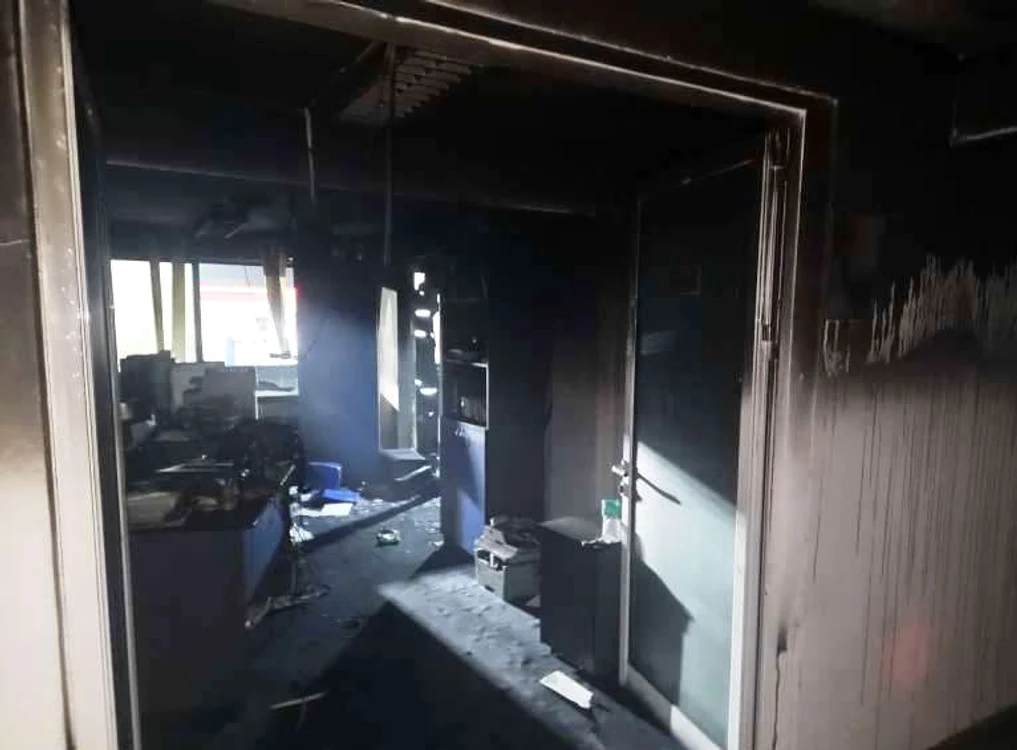 Incendiul a avut loc în camera serverelor FOTO: ISU vaslui