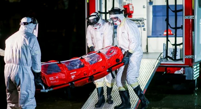 
    Numărul cadrelor medicale infectate cu coronavirus scade  