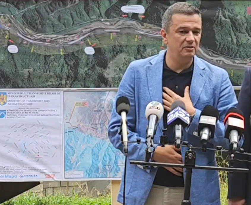 Sorin Grindeanu a anunţat când va fi deschis ultimul tronson din A0. Foto: 