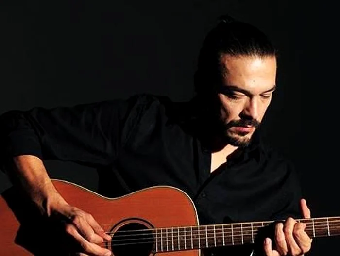 Adi Despot a ajuns cu bine acasă după ce a fost în clubul Colectiv în momentul incediului de vineri searaFoto: Arhiva personală