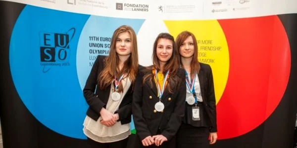 elevi olimpici