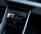Detalii interior Porsche Macan 4 Foto: Autocritica