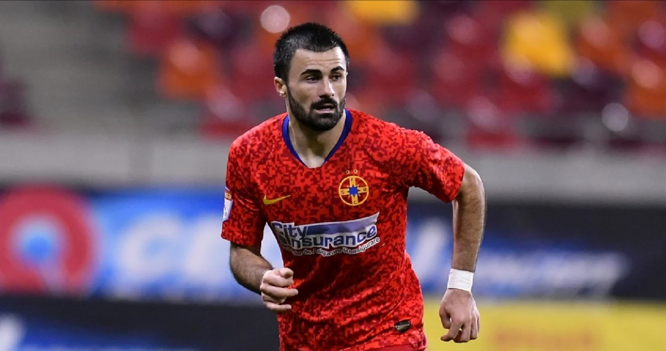 Valentin Crețu joacă de 4 ani la FCSB. Foto Sportpictures