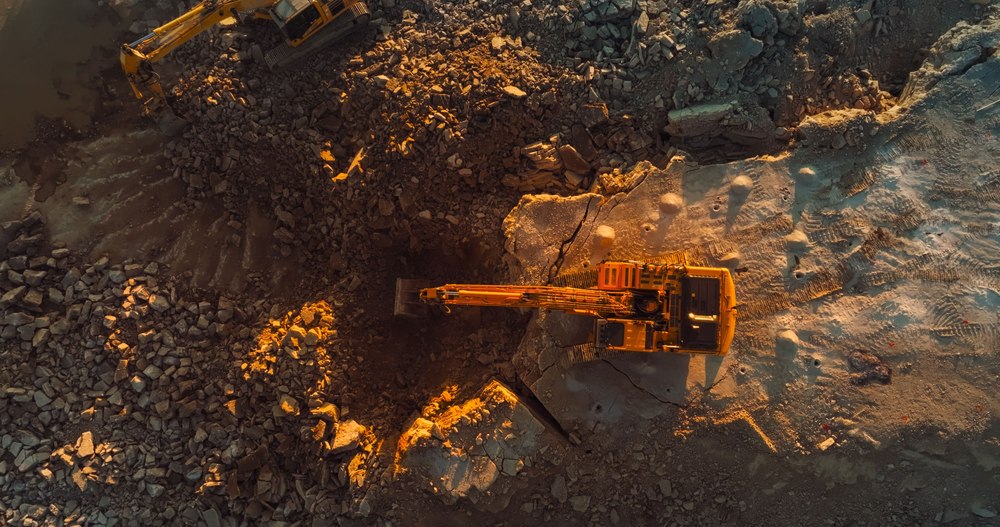 Costul real al metalelor rare pe care lumea le cumpără din China: terenuri otrăvite, ape contaminate și boli grave 