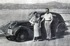 Automobil Peugeot 402, produs în Franța între anii 1935-1942 (© Wikimedia Commons)