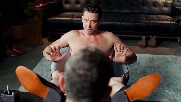 Hugh Jackman, gol, într-un spot publicitar Sursă foto: Profimedia