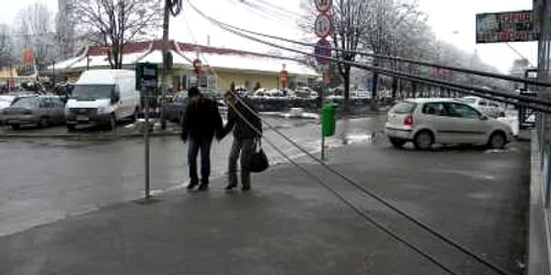 Pietonii păreau să nu conştientizeze pericolul