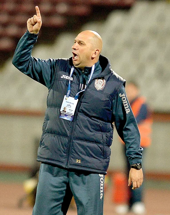 
    Vasile Miriuţă  