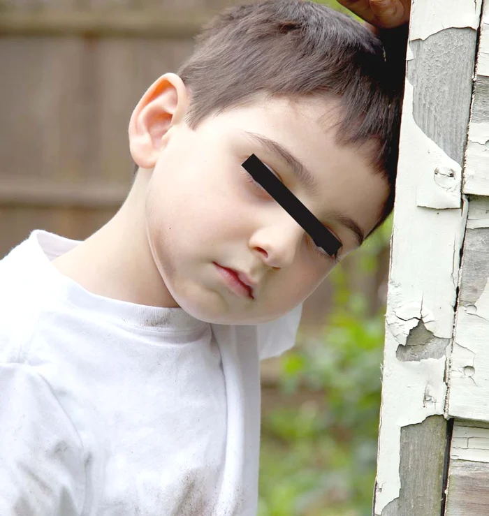 
    Un copil de 5 ani, din Piatra Neamţ, a fost somat să plătească cheltuielile de judecată ale procesului de custodie  