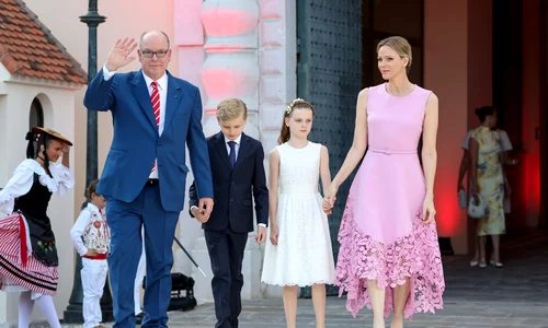 Charlene și Albert de Monaco cu Jacques și Gabriella GettyImages 2226008906 jpg