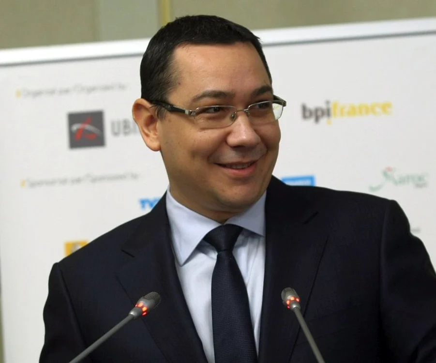 
    Victor Ponta se gândeşte la posibilitatea de a candida la preşedinţia României. (Foto: Marian Iliescu)  