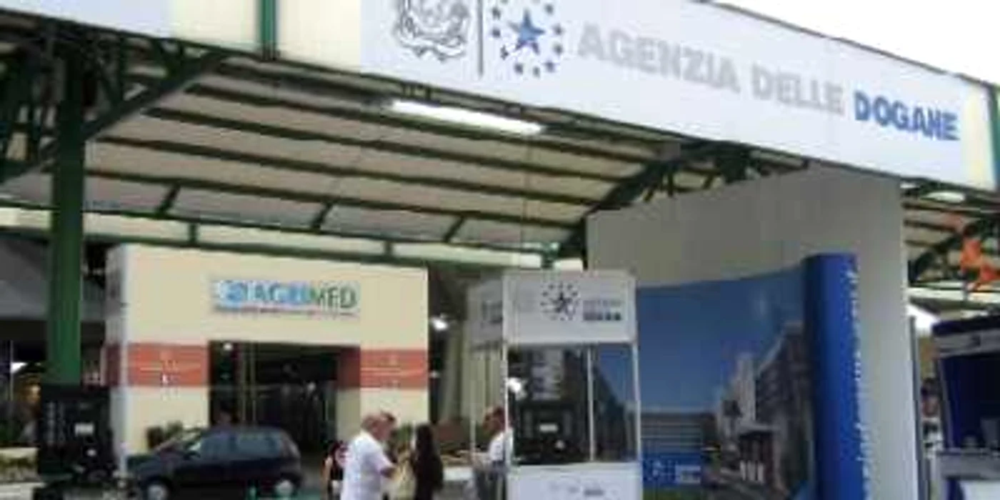 La vama italiană Ventimiglia (cu Franţa) au fost reţinuţi trei români 