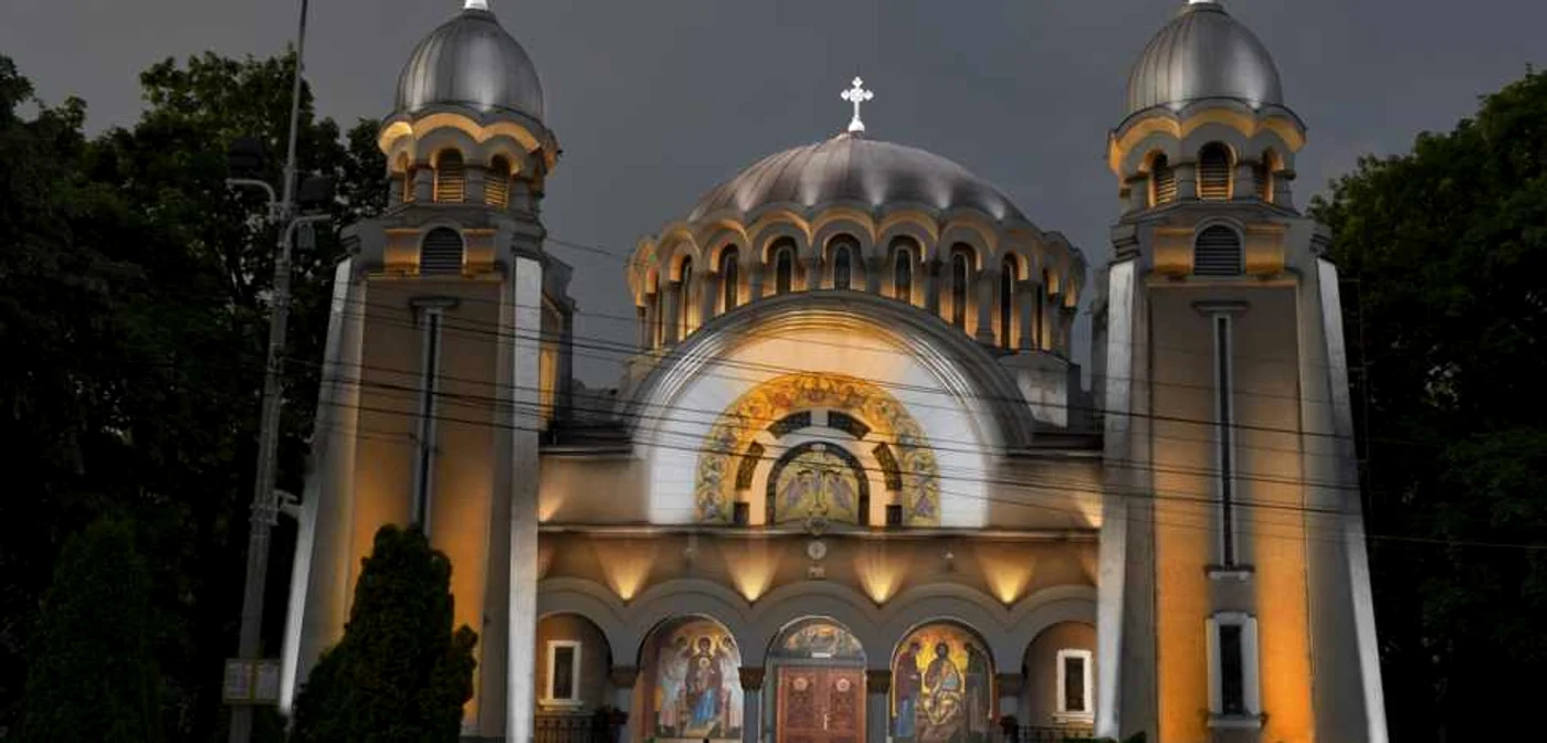 Biserica Ortodoxă din Sinaia sursa: timisoaraexpres.ro