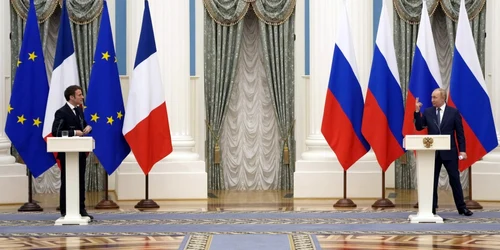 Vladimir Putin si Emmanuel Macron FOTO EPA-EFE