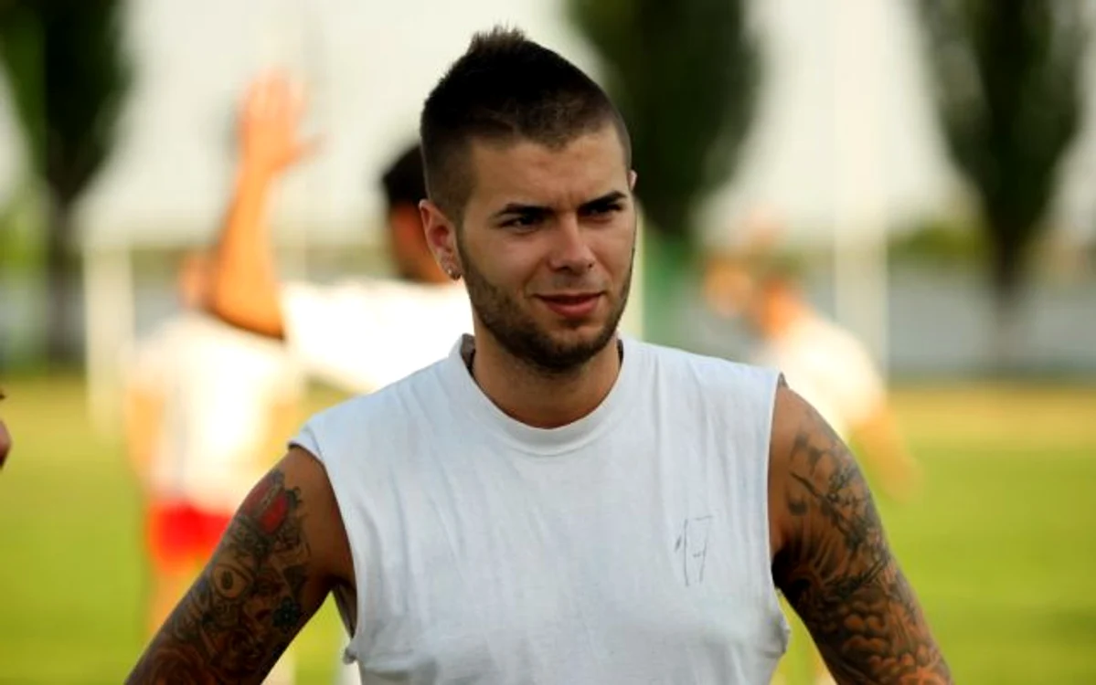
    Cristi Daminuţă  
