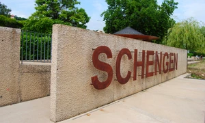 Schengen shutterstock 8 jpg