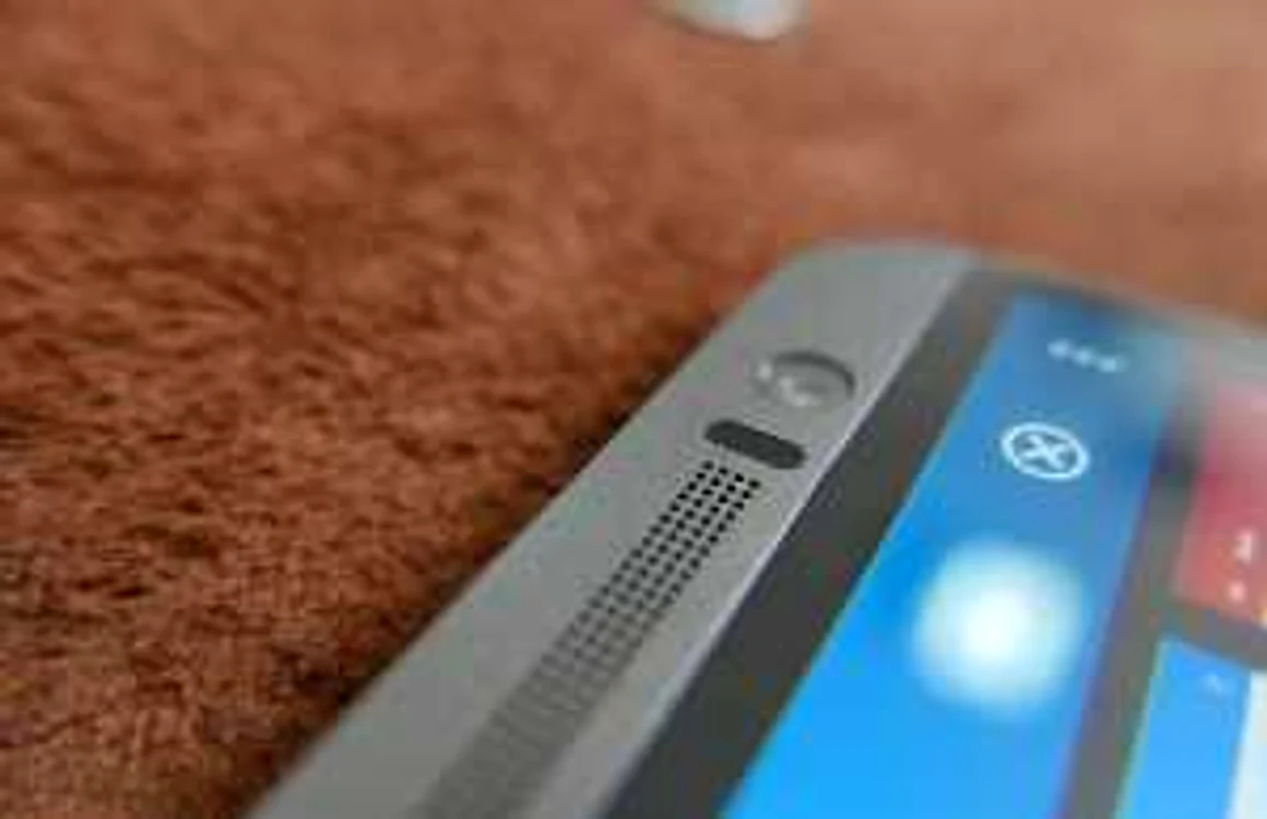 HTC One M9