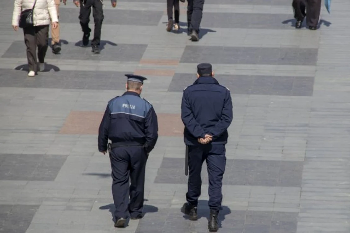 Forţele de ordine au agresat împreună cetăţenii FOTO Ziarul de Iaşi