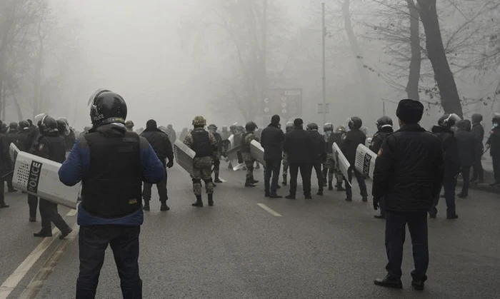 Foto: EPA-EFE / Imagine din timpul revoltelor din Kazahstan