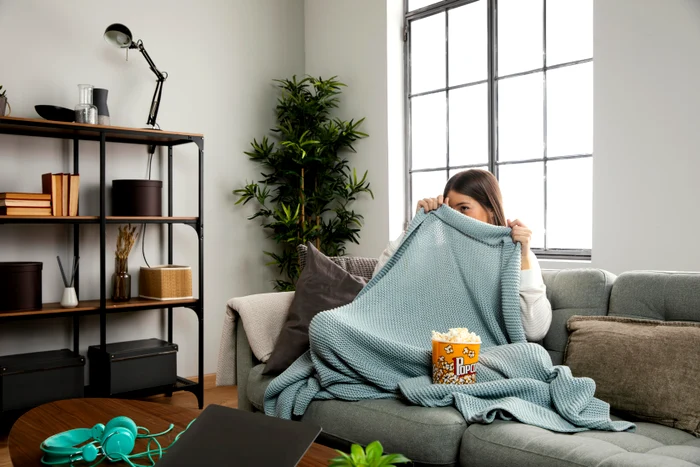 Cum să te încălzești rapid în casă? Foto: Freepik 