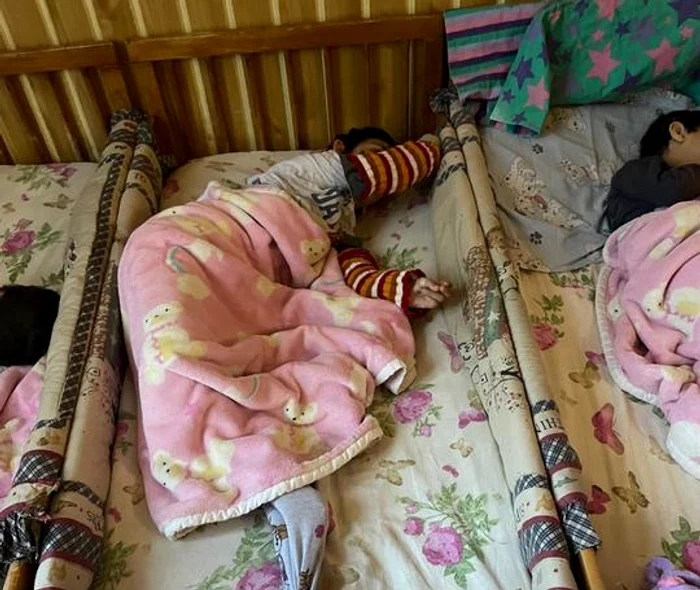Imagini din dormitoareole copiilor FOTO: Centrul de Resurse Juridice