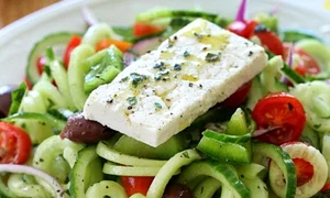 salata de castravete cu feta jpeg