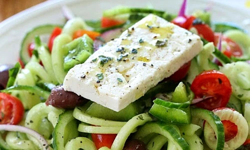 salata de castravete cu feta jpeg