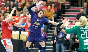 Cristina Neagu, vedeta noastră jpeg