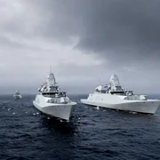 fregate de razboi antisubmarin asw Foto Damen jpg