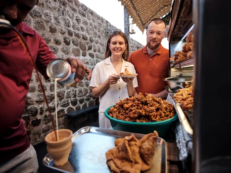 Experiența tururilor culinare din Old Dubai a fost inclusă în prestigioasa listă “Best in Travel 2026” realizată de Lonely Planet 