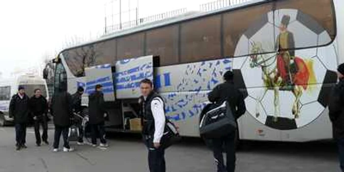 Pandurii au lăsat la Târgu Jiu autocarul echipei pentru că acesta nu a putut urca la Rânca