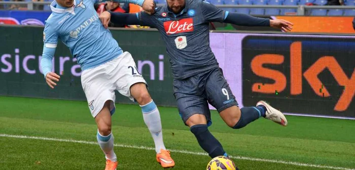 Ştefan Radu (stânga), jucător legitimat la Lazio Roma FOTO Vicenzo Pinto/AFP