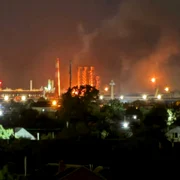 Rafinarie atacata in Rusia FOTO X Nexta jfif