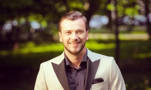 1 dan cruceru la survivor romania jpg jpeg