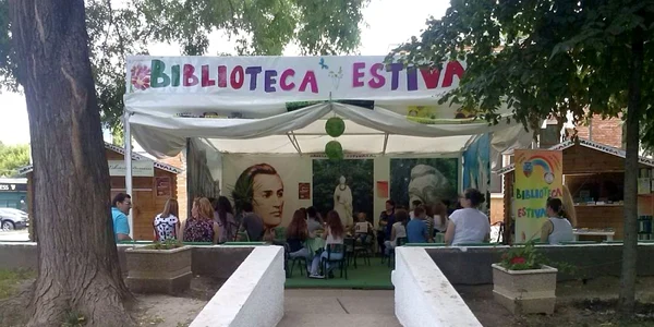 Imagine de la Clubul Curiosilor. Foto