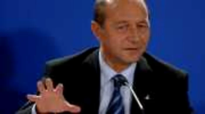 Reuters: Băsescu riscă să irite Rusia prin declaraţii legate de R. Moldova