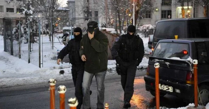 Anchetatorii au audiat începând de duminică şi până luni dimineaţă 241 de persoane